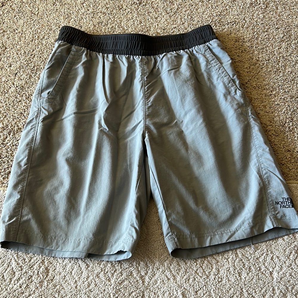 Like new Grey North Face shorts
